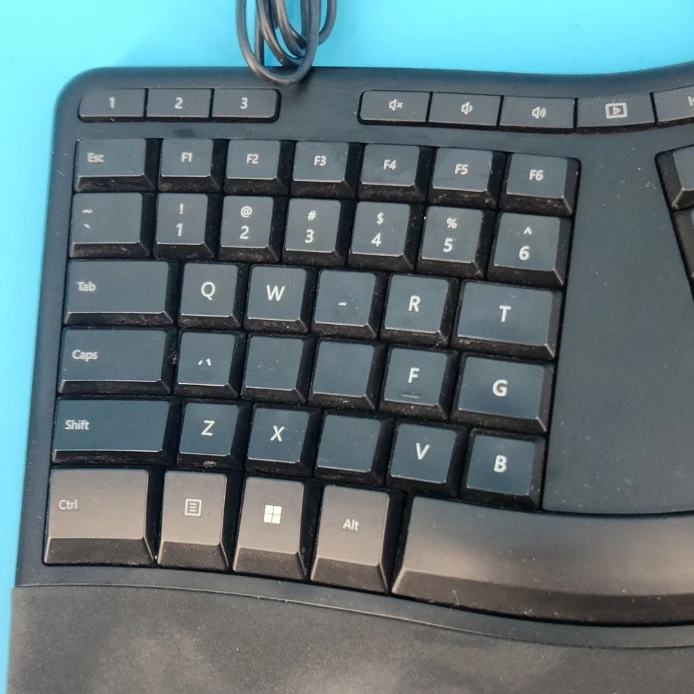 Microsoft Ergonomic Keyboard 1878 LXM-00001 USB Black Tested Working